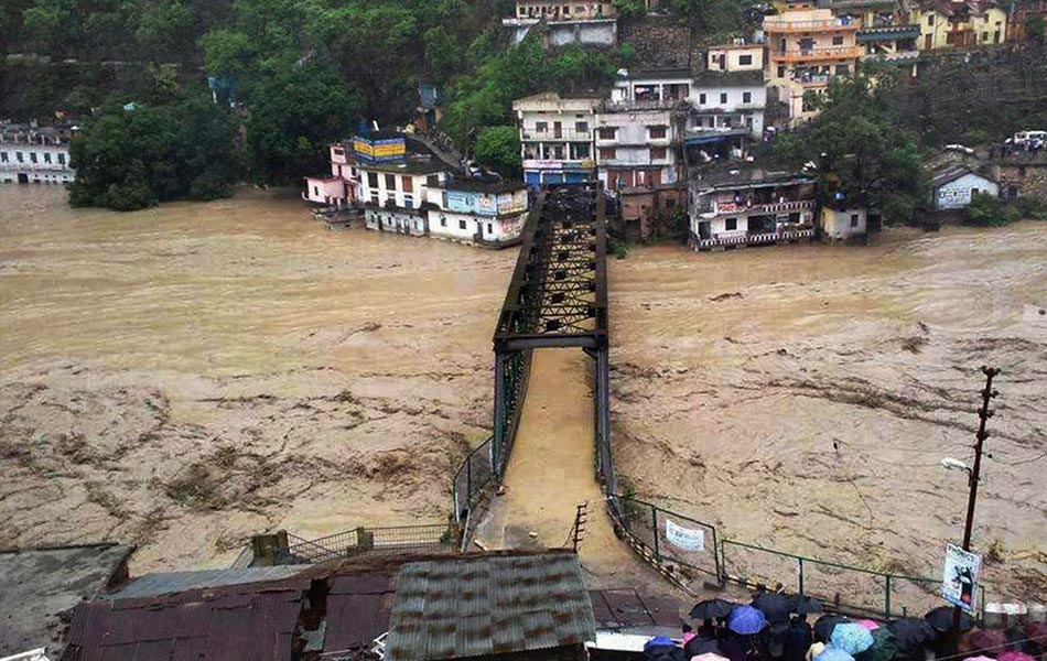 India Floods Kill More Than 100 | Financial Tribune